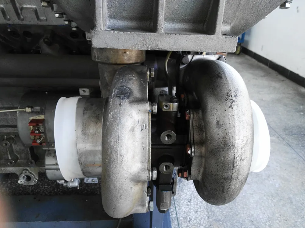 Турбокомпрессор JB130 (1)